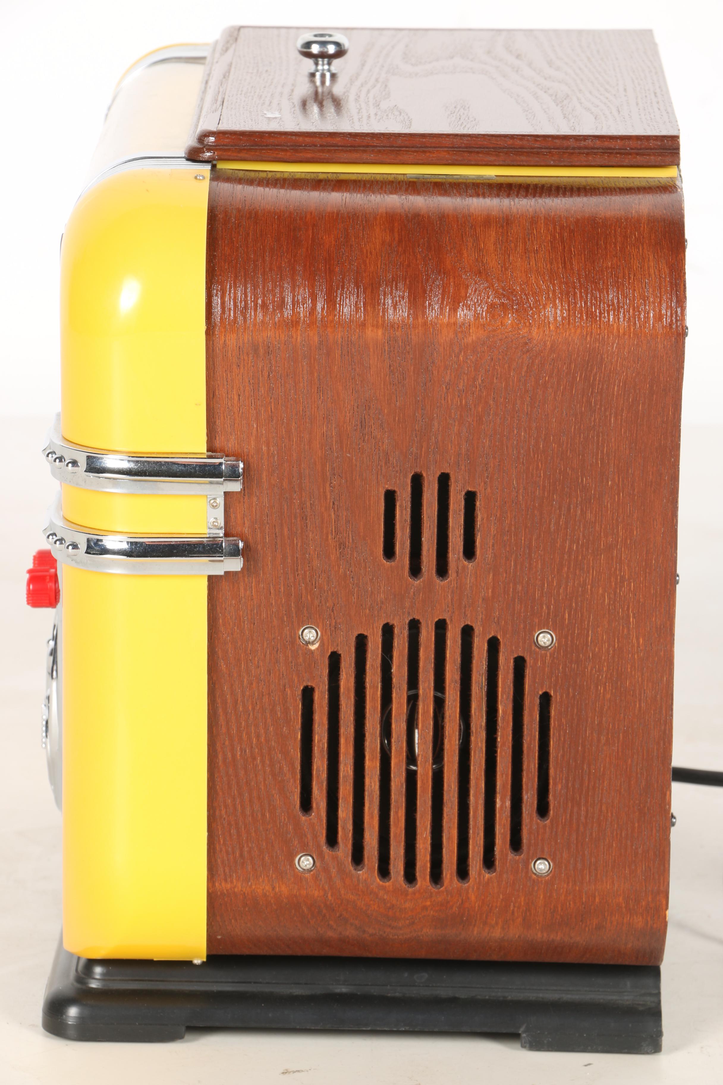 Miniature Jukebox Style CD Player EBTH