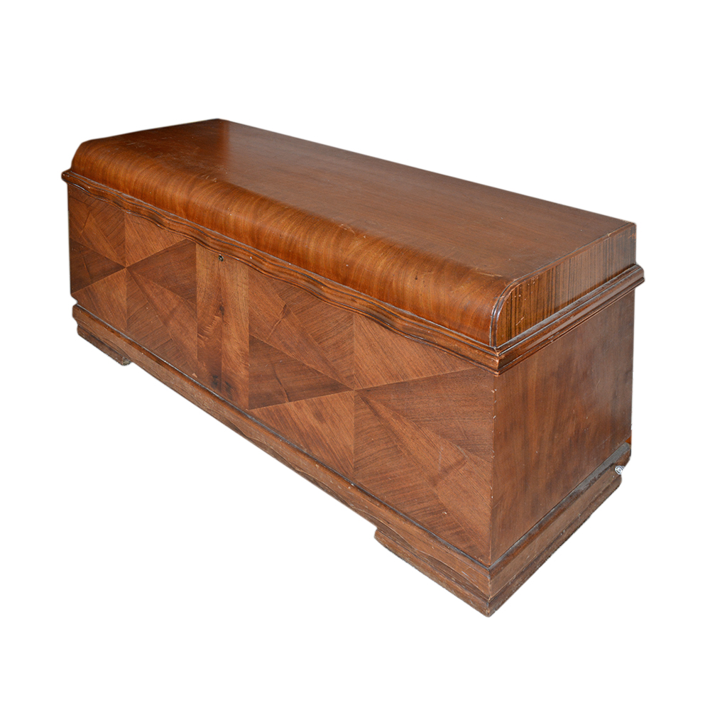 Circa 1940s Bluebird Red Cedar Chest EBTH