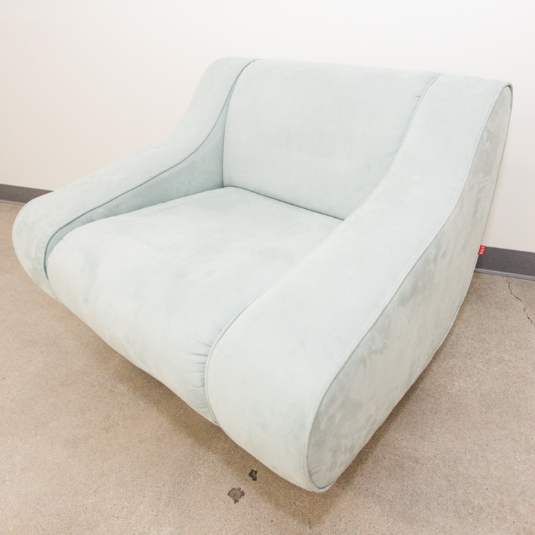 Modern Style Swivel Chair by EQ3 EBTH