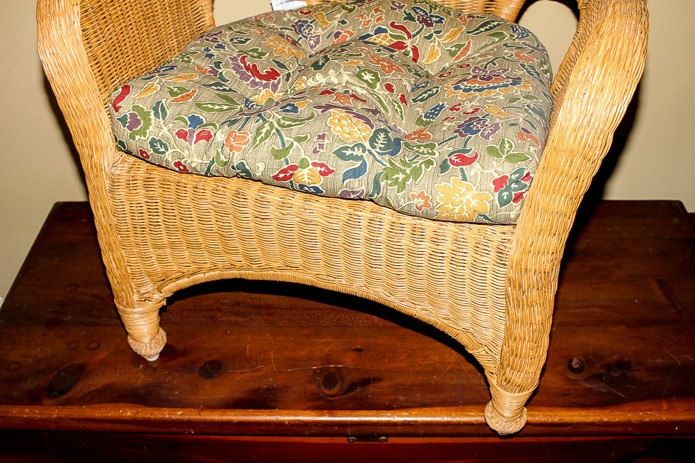 Pier 1 Wicker Chair and Cushion EBTH