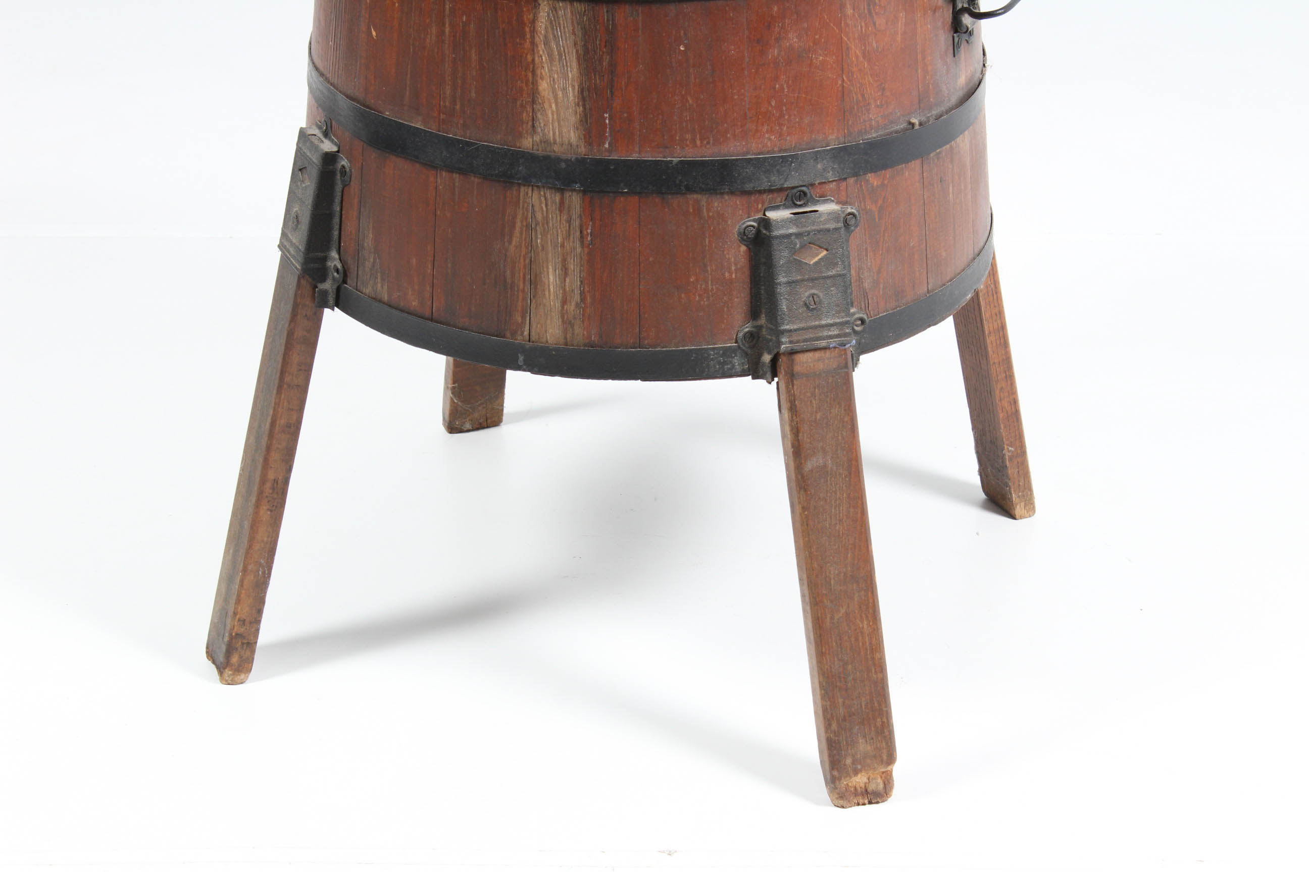 Antique Wooden Wash Tub on Stand EBTH