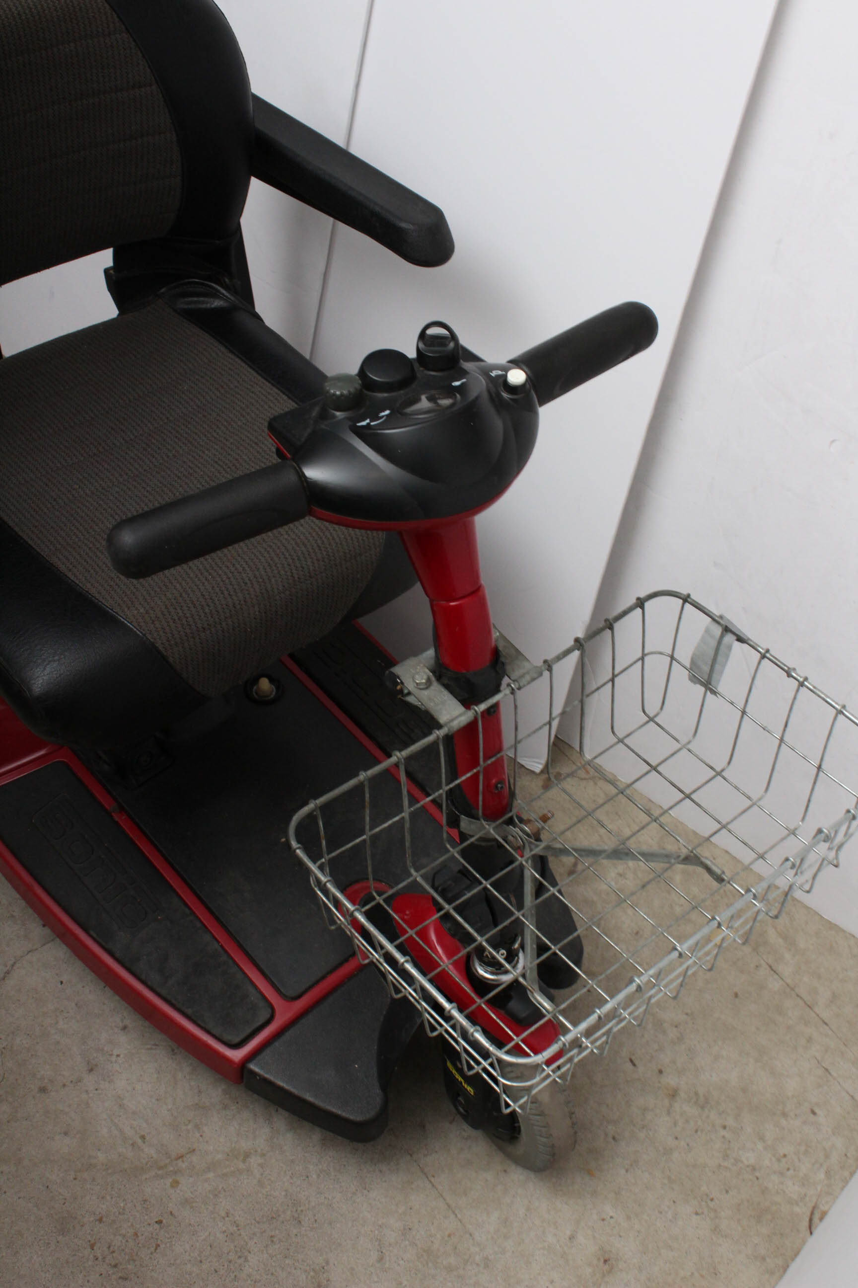 Pride Sonic Mobility Scooter EBTH