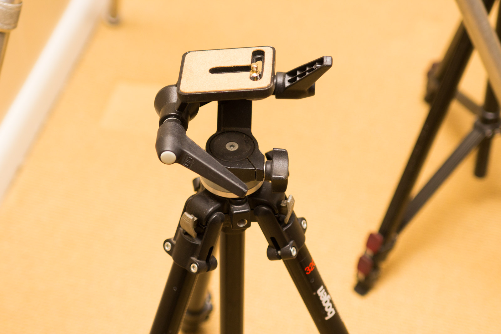 Tiltall, Bogen and Stitz Camera Tripods EBTH