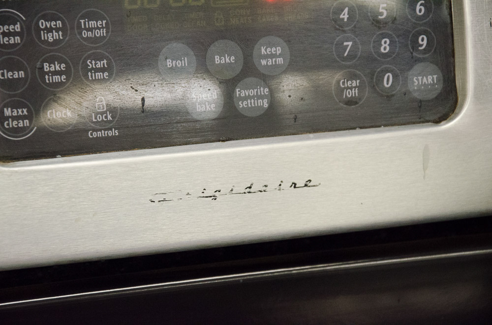 Frigidaire Speed Bake Convection Oven EBTH