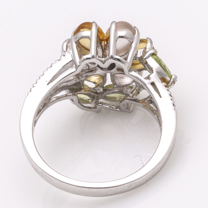18K White Gold Floral Gemstone Ring | EBTH