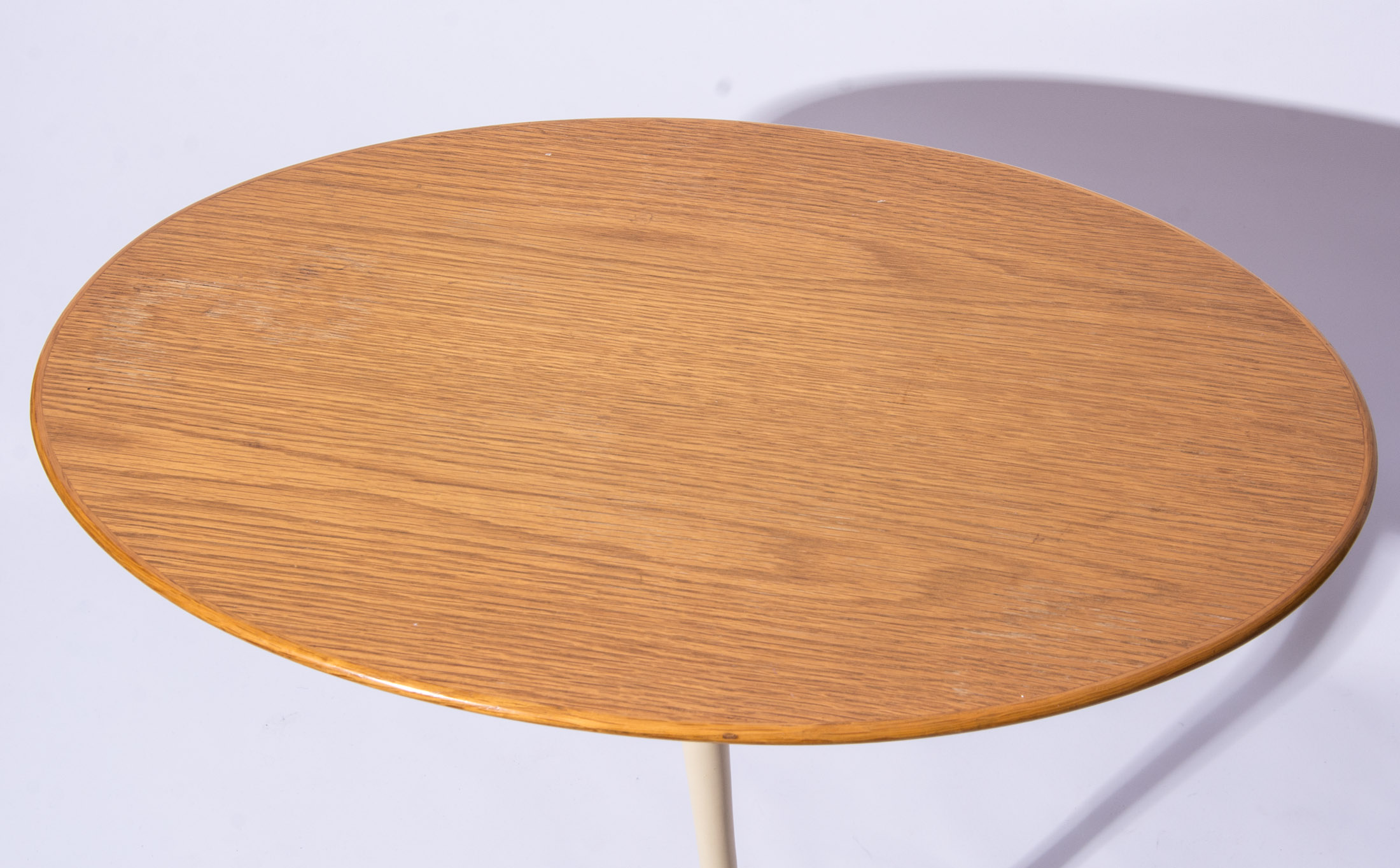 SaarinenStyle Tulip Side Table EBTH