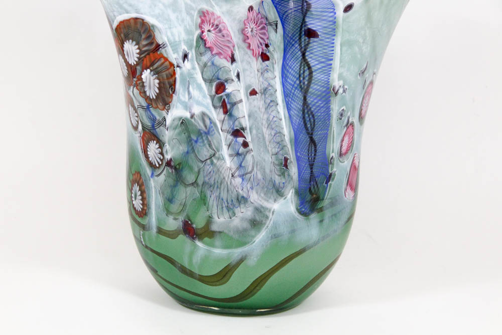 Paul Counts HandFormed Art Glass Vase EBTH