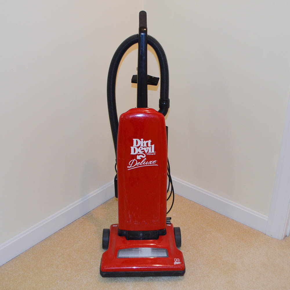 Dirt Devil Deluxe Vacuum Cleaner EBTH