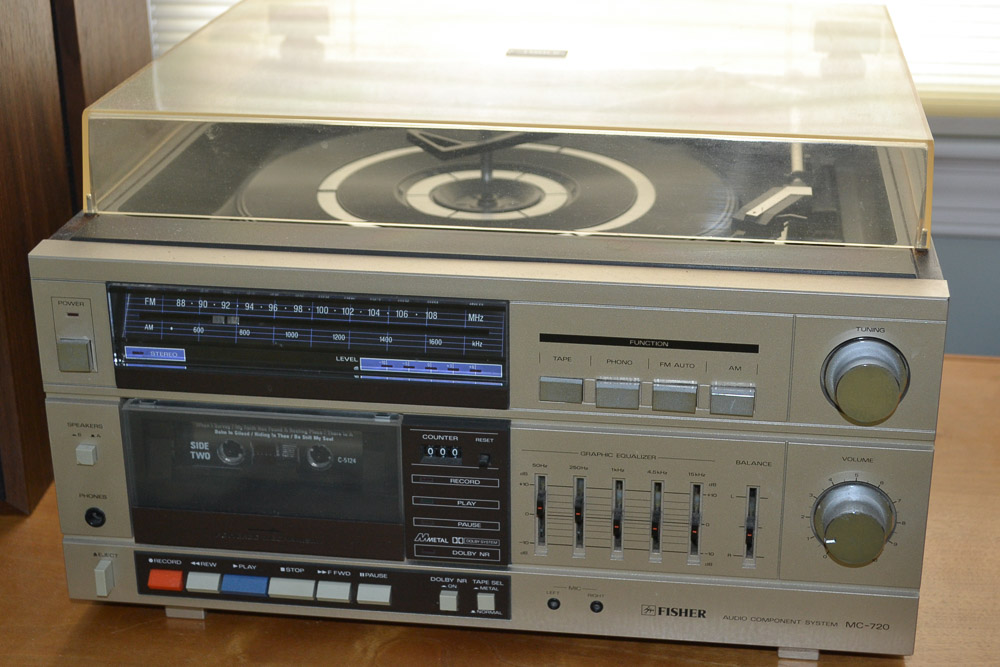 Fisher MC720 Cassette/Turntable Stereo With Panasonic Speakers EBTH