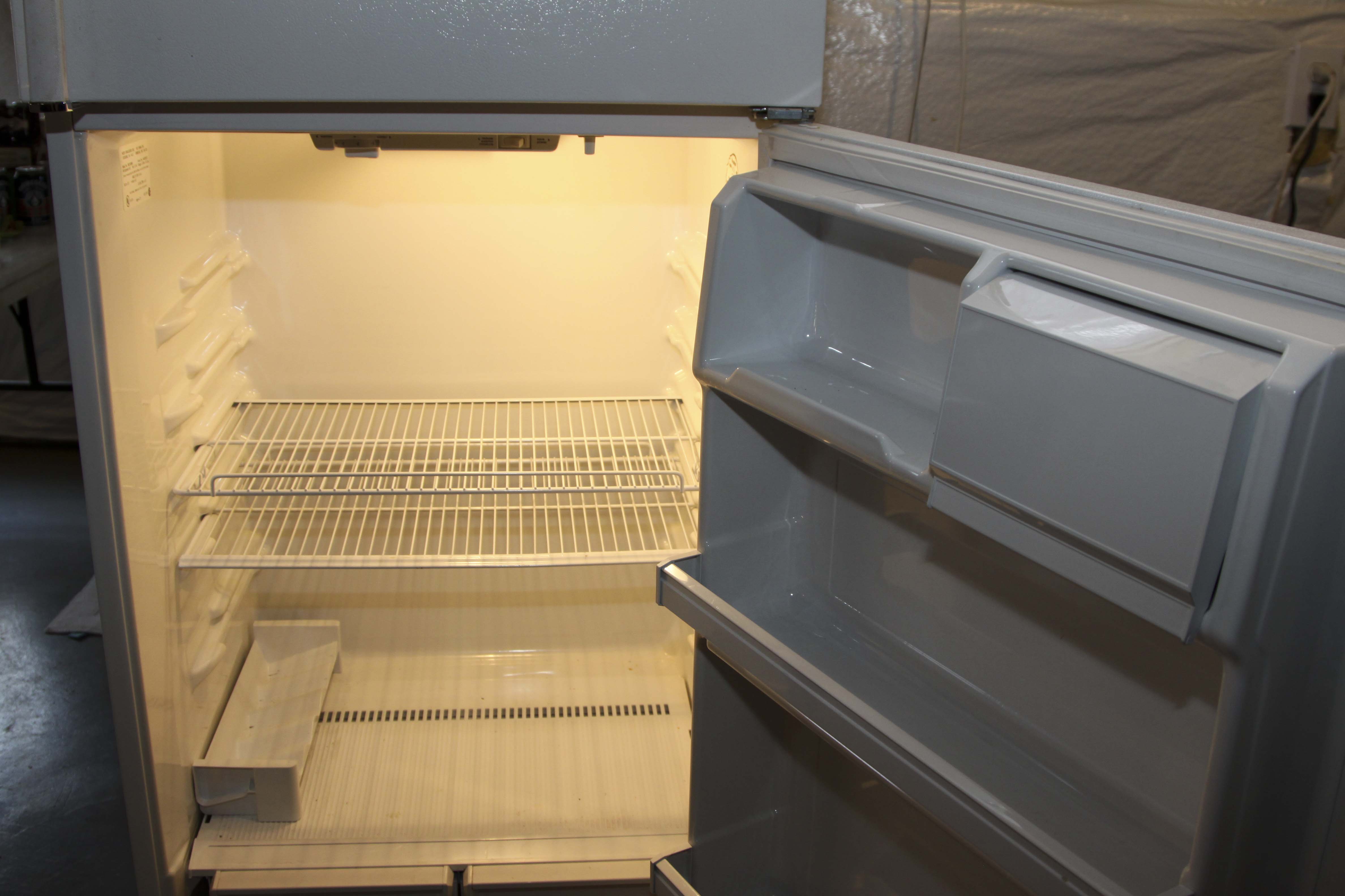 Gibson Refrigerator EBTH