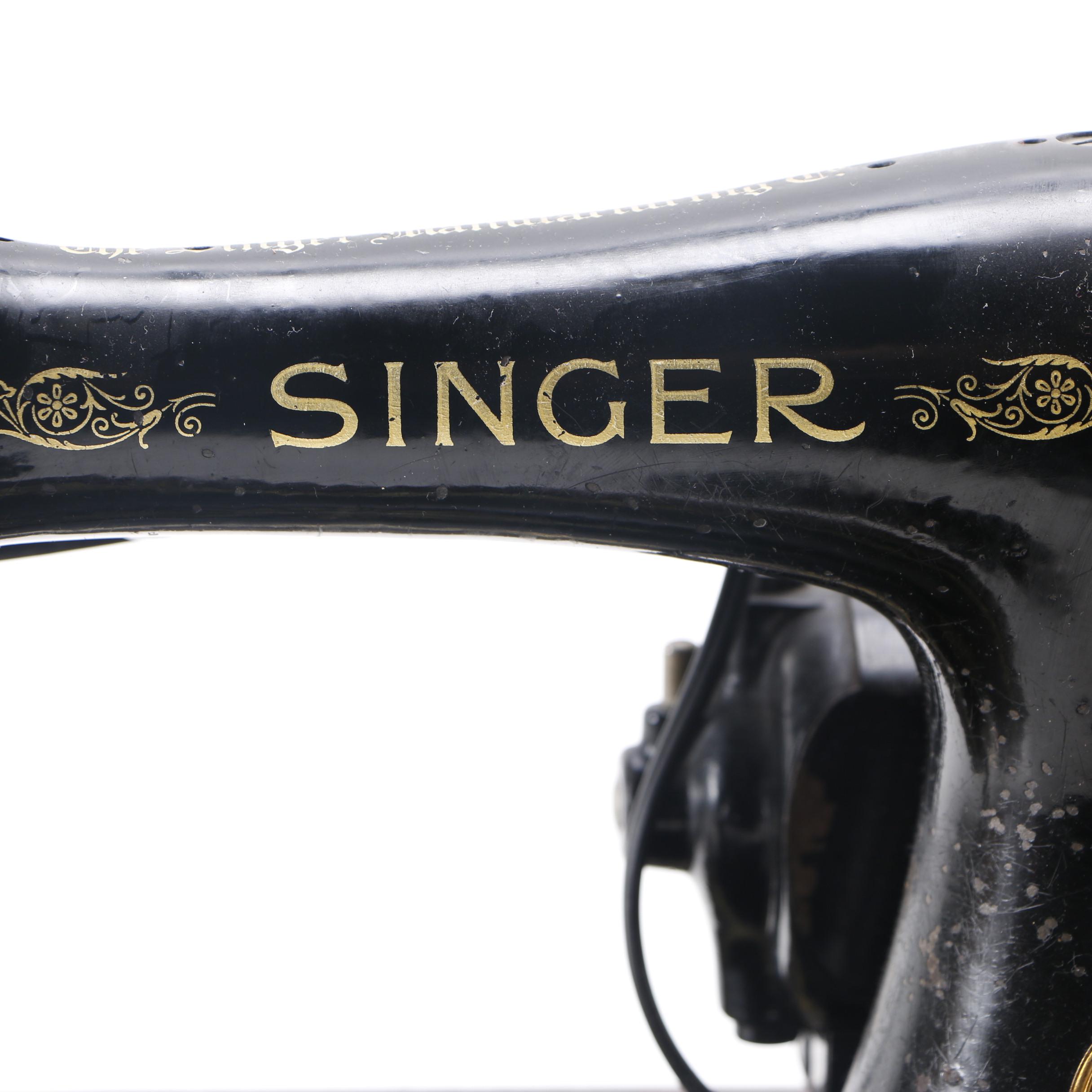 Vintage Singer BT7 Sewing Machine EBTH