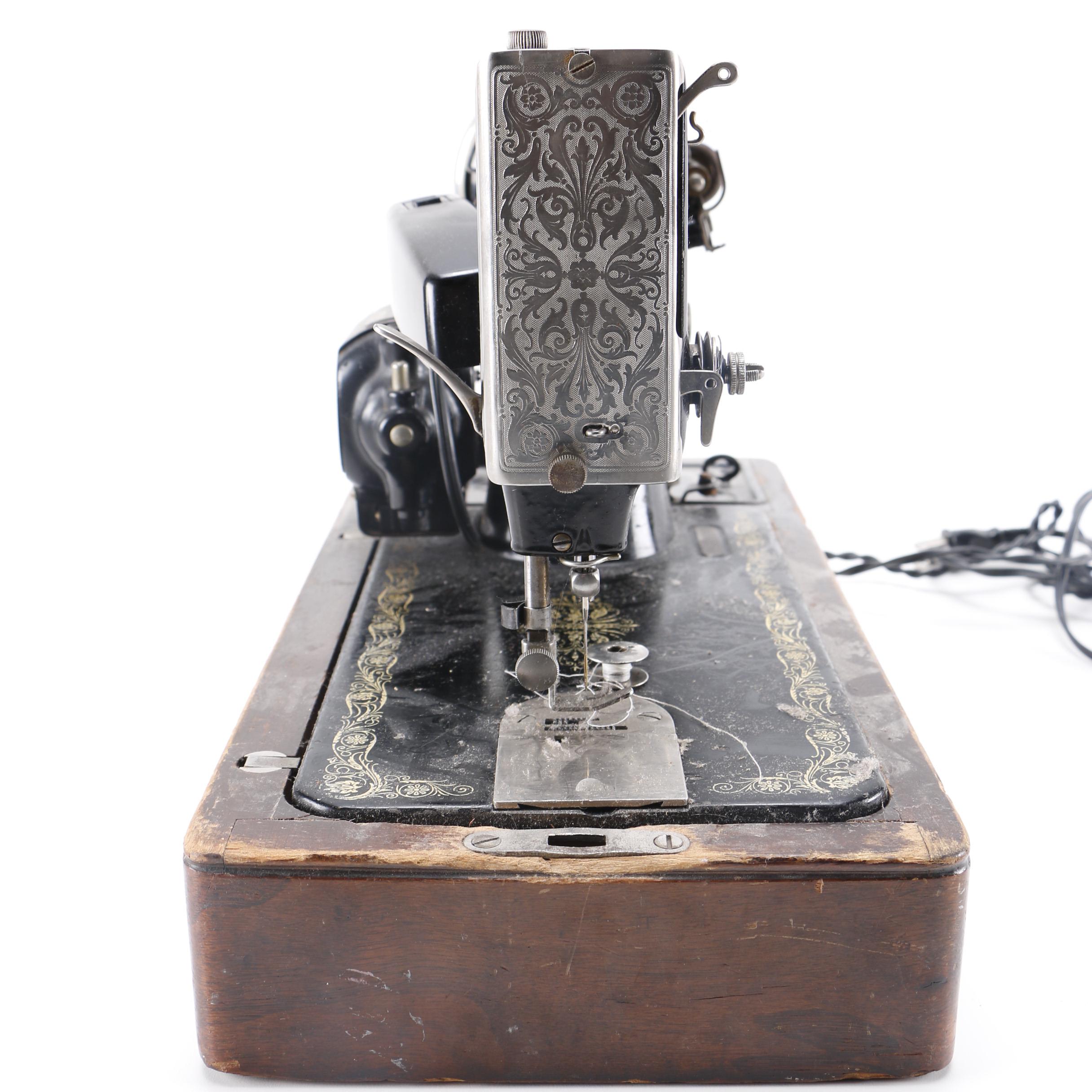 Vintage Singer BT7 Sewing Machine EBTH