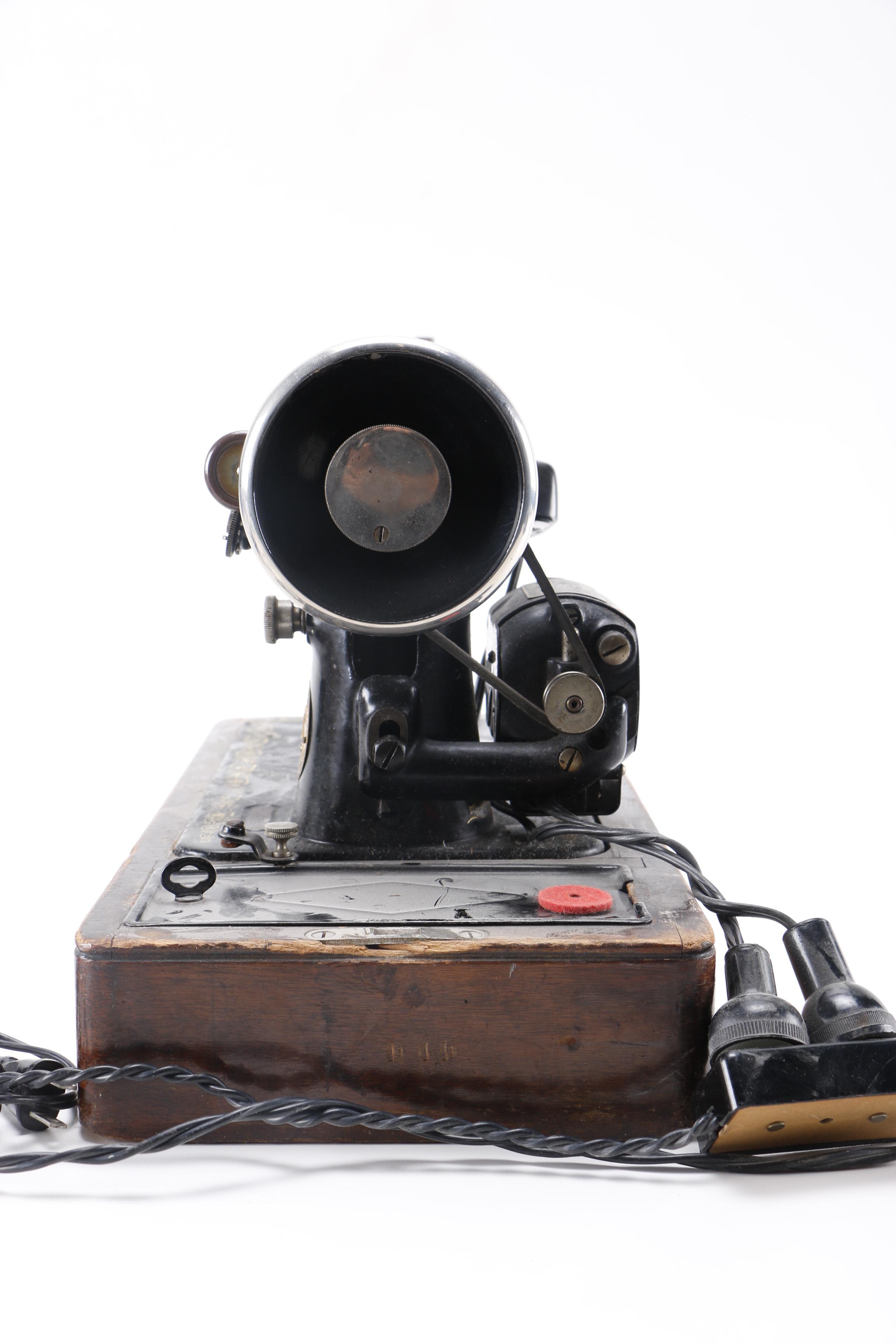 Vintage Singer BT7 Sewing Machine EBTH