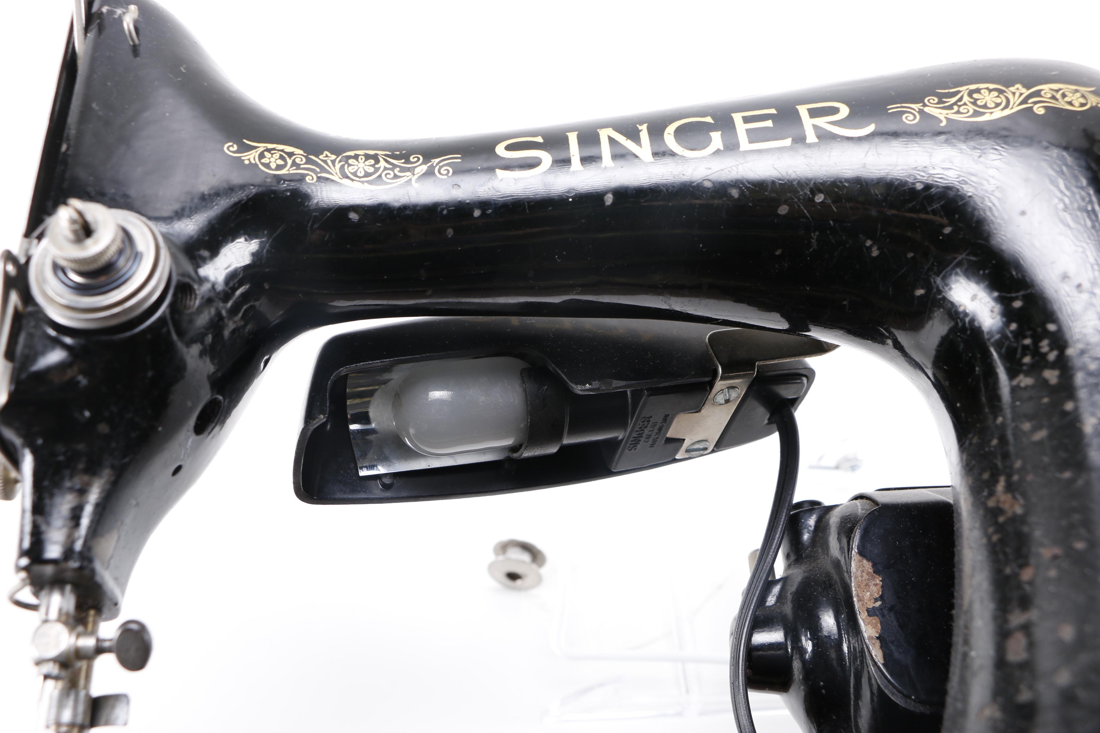 Vintage Singer BT7 Sewing Machine EBTH