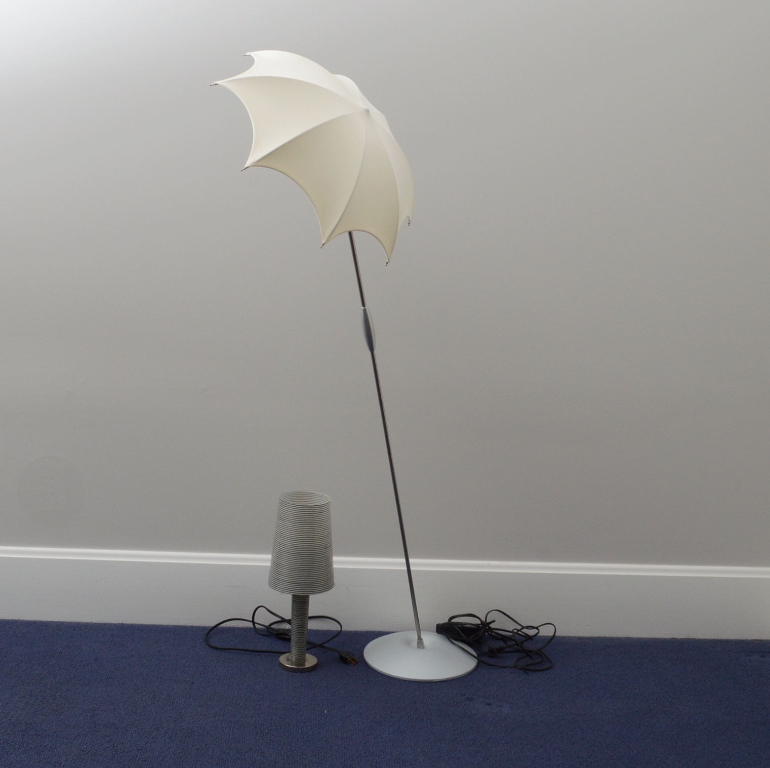 pablo umbrella lamp