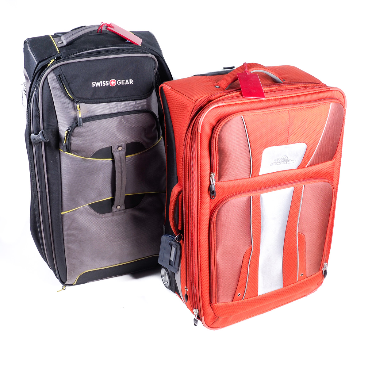 Large Soft Sided Upright Rolling Luggage EBTH