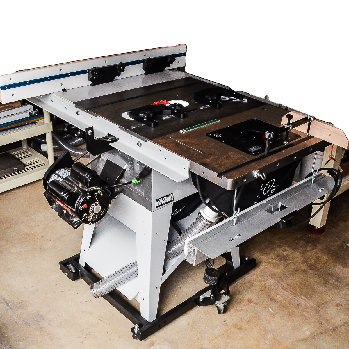 Delta 10 Inch Contractor Saw with Biesemeyer Fence and Integral Router