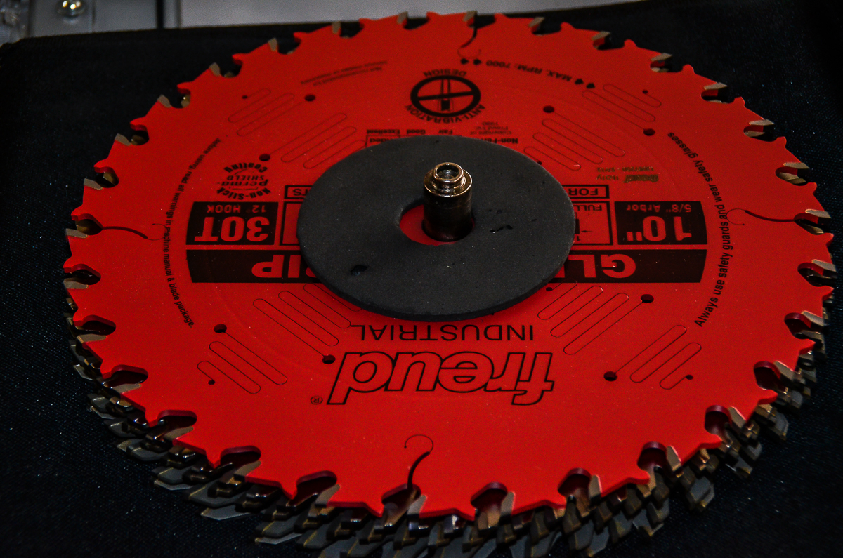 Delta 10 Inch Contractor Saw with Biesemeyer Fence and Integral Router