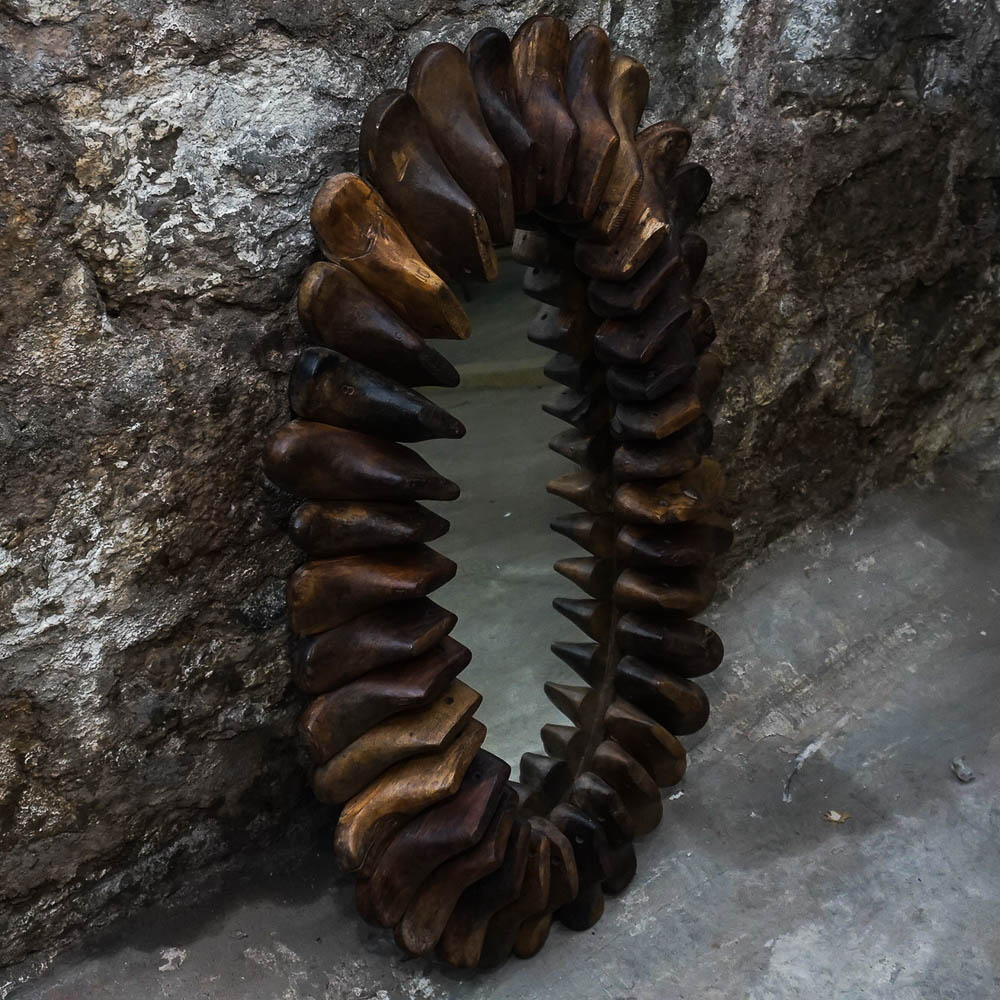 Repurposed Cobbler's Shoe Form Frame Wall Mirror EBTH