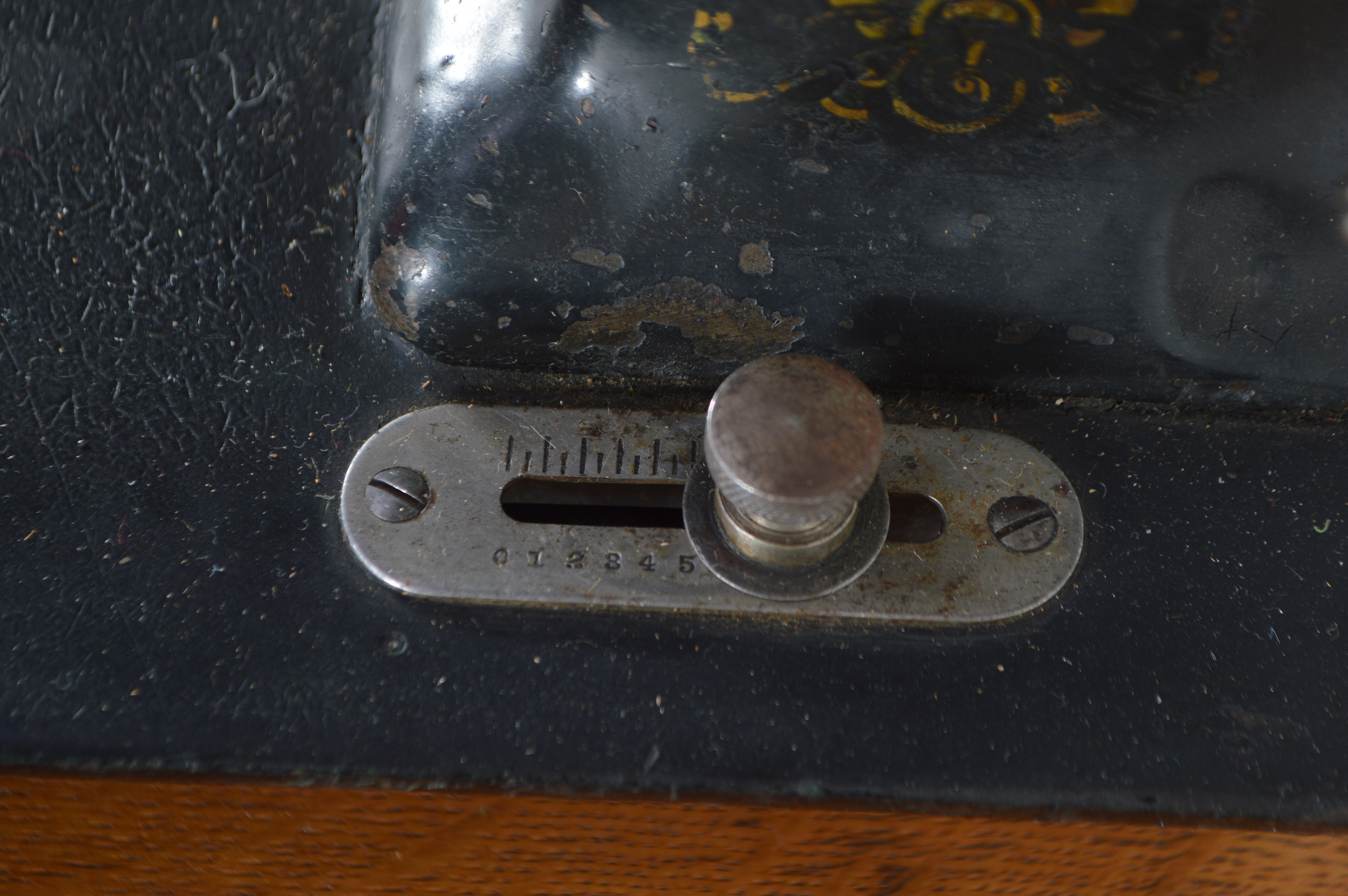 Antique Wheeler and Wilson D9 Sewing Machine Table EBTH