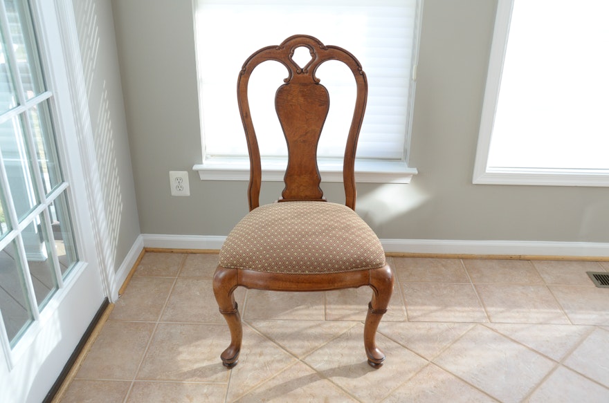 thomasville dining room chair used