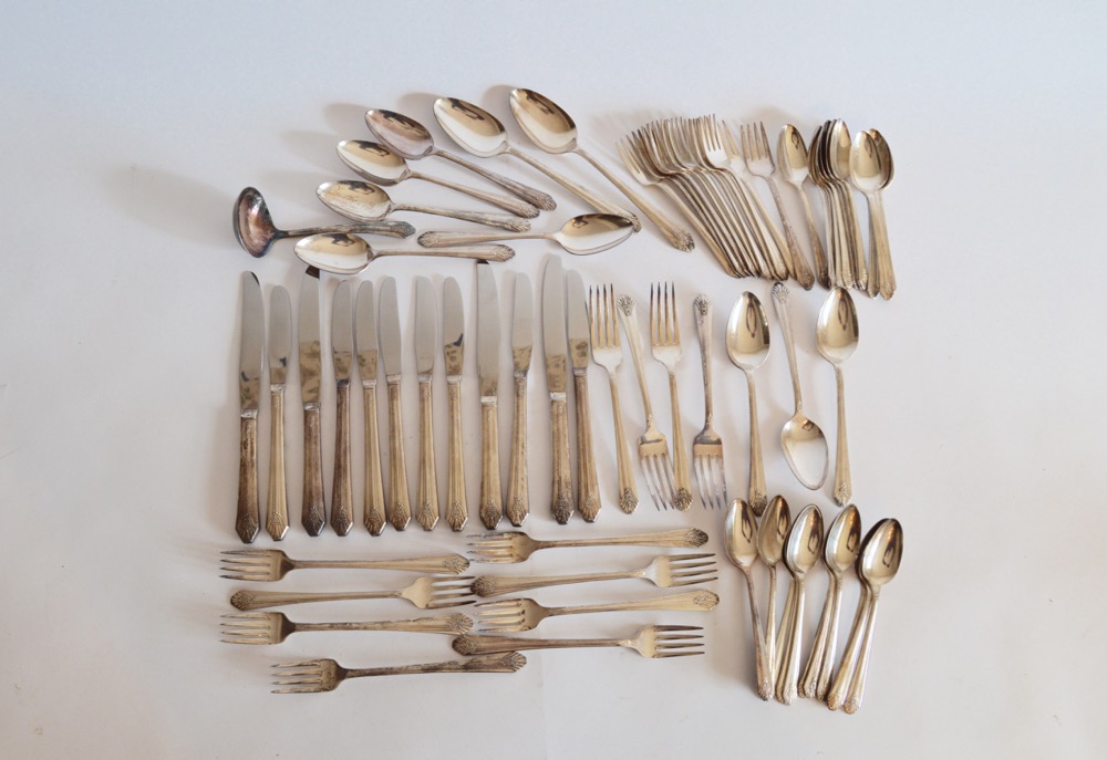 Wm Rogers Sectional Is Patterns