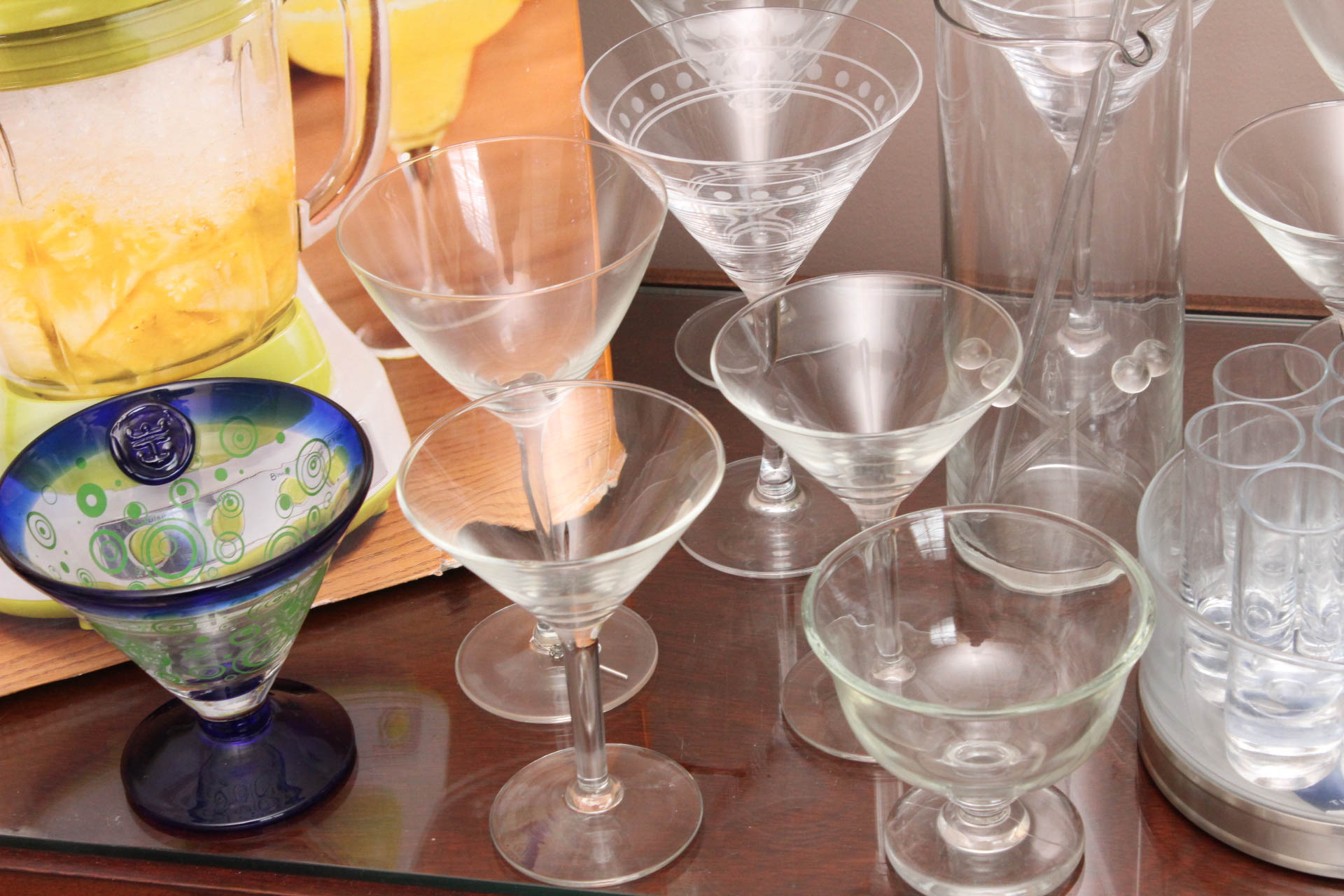 Nostalgia Electrics Margarita Oasis Machine and Glassware EBTH