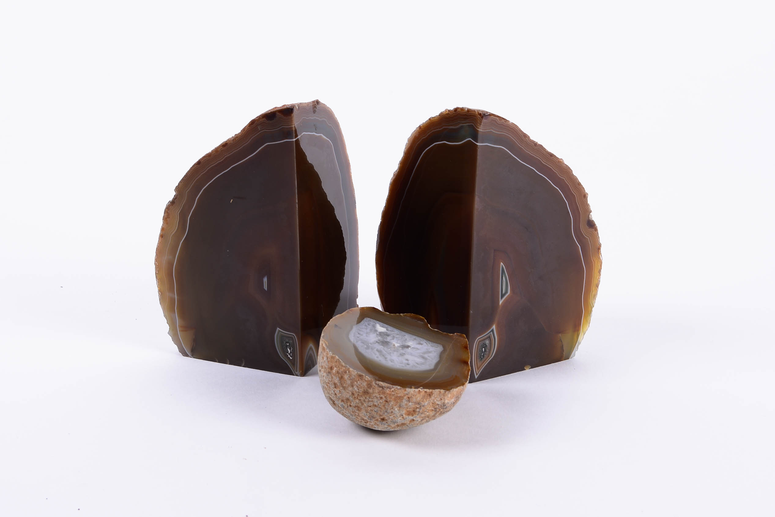 Brown Geode Pieces | EBTH