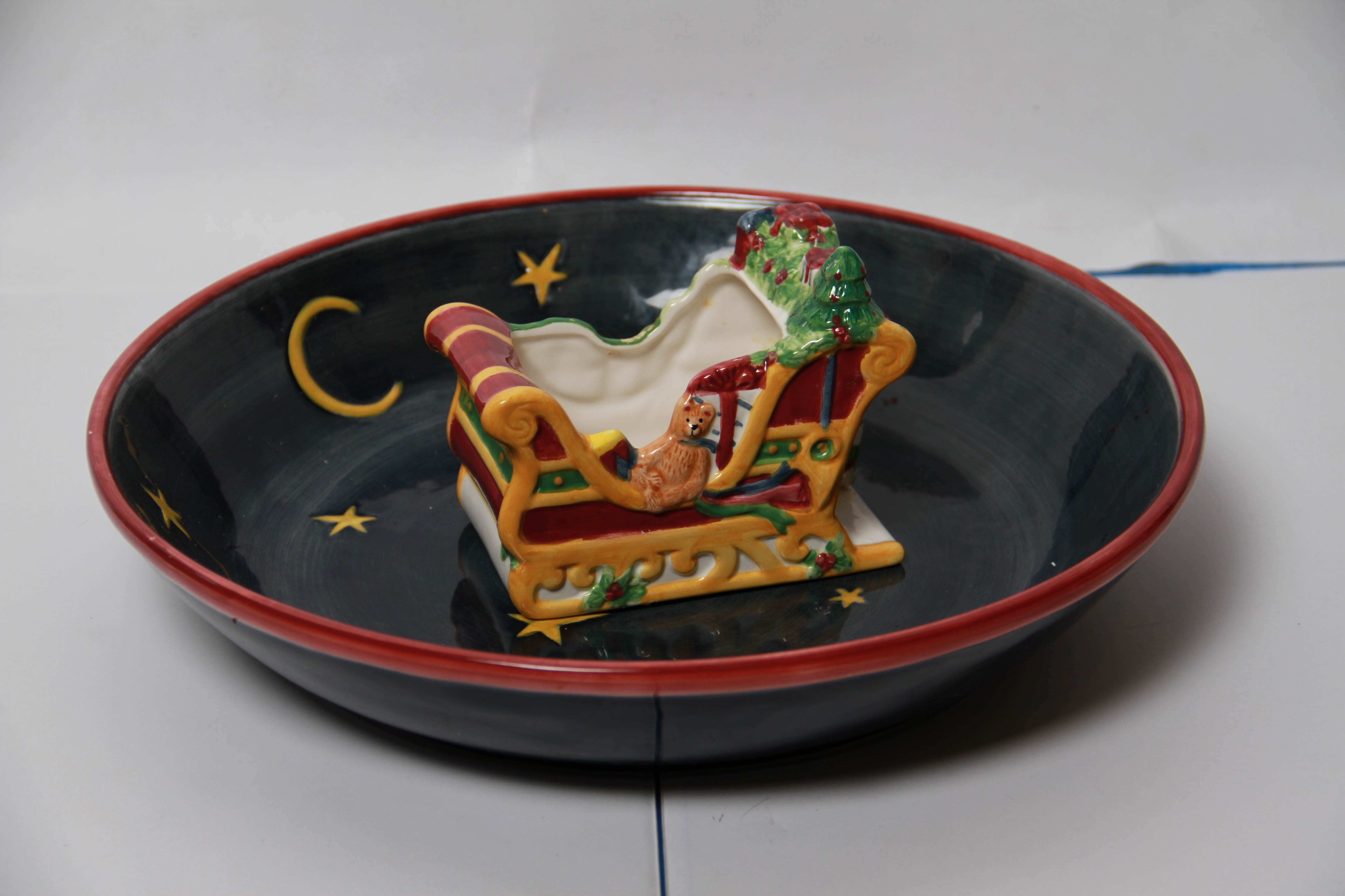 Christmas Themed Servingware EBTH