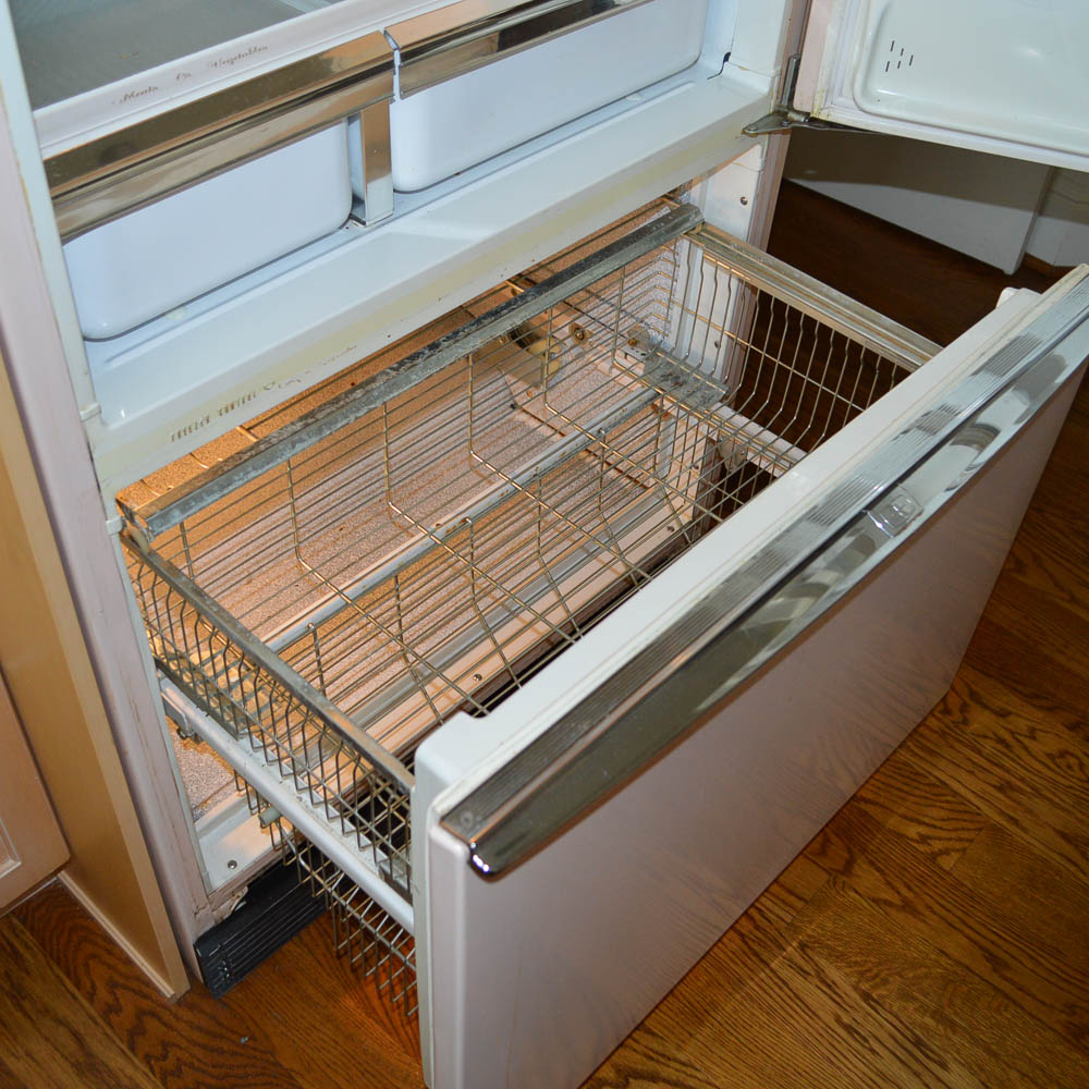 Vintage 1960's Pink General Electric Frost Guard Refrigerator EBTH