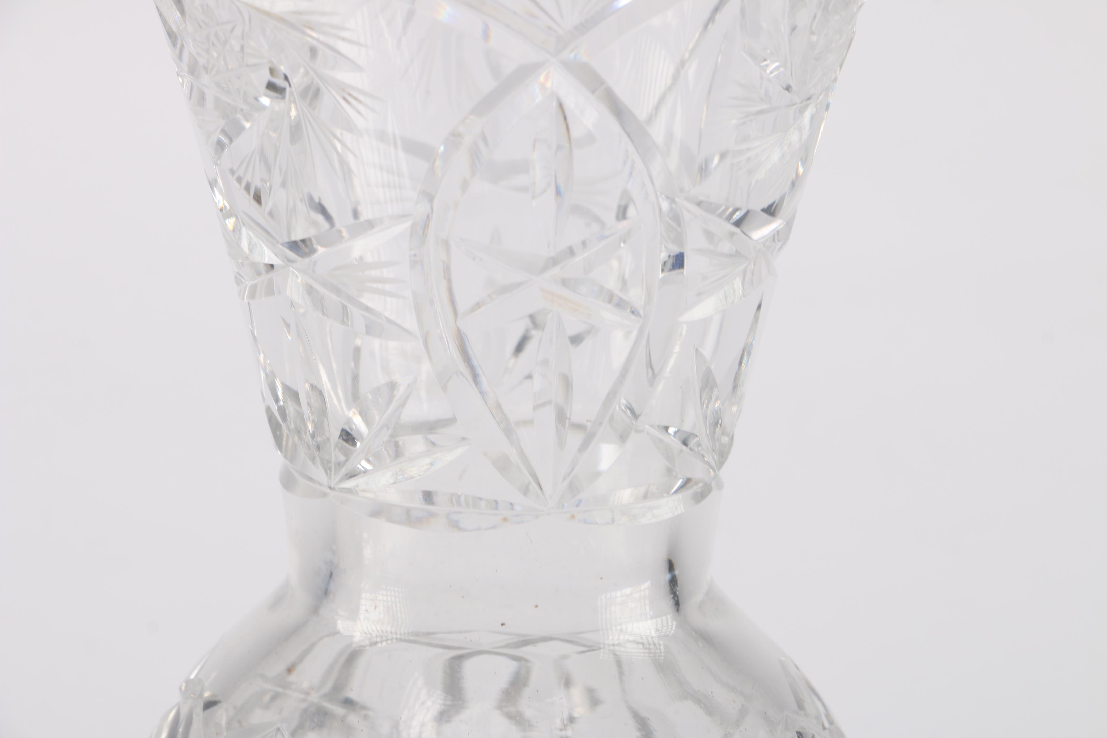 Lead Crystal Vases Featuring Violetta EBTH
