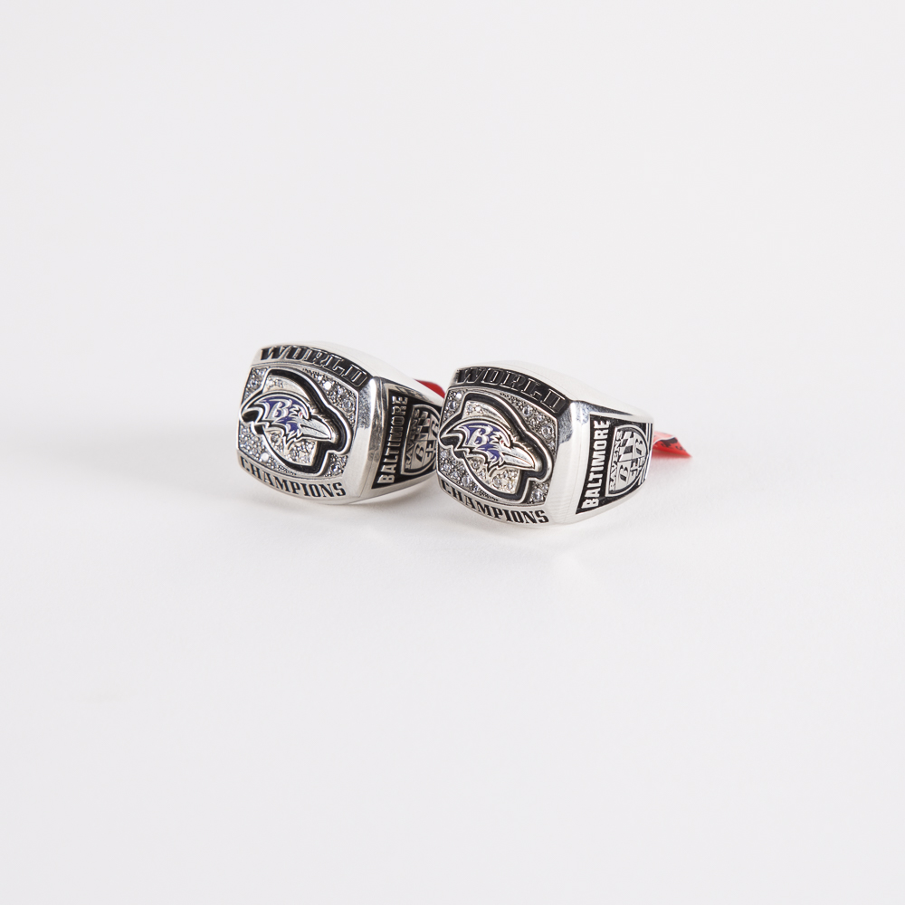 white lustrium metal