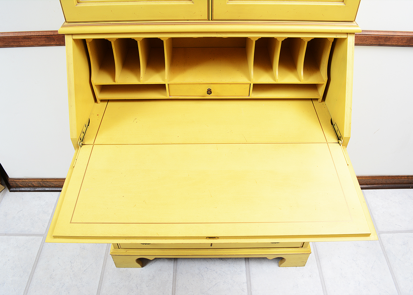 Vintage Jasper Yellow Wooden Secretary EBTH