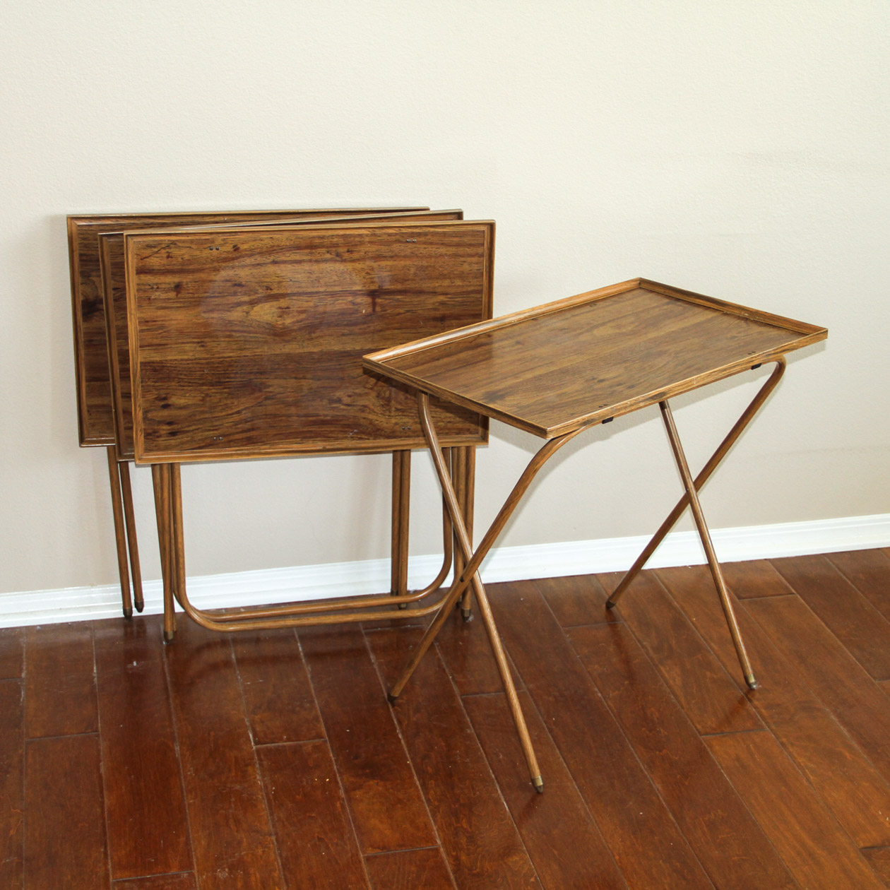 Vintage TV Tray Tables EBTH