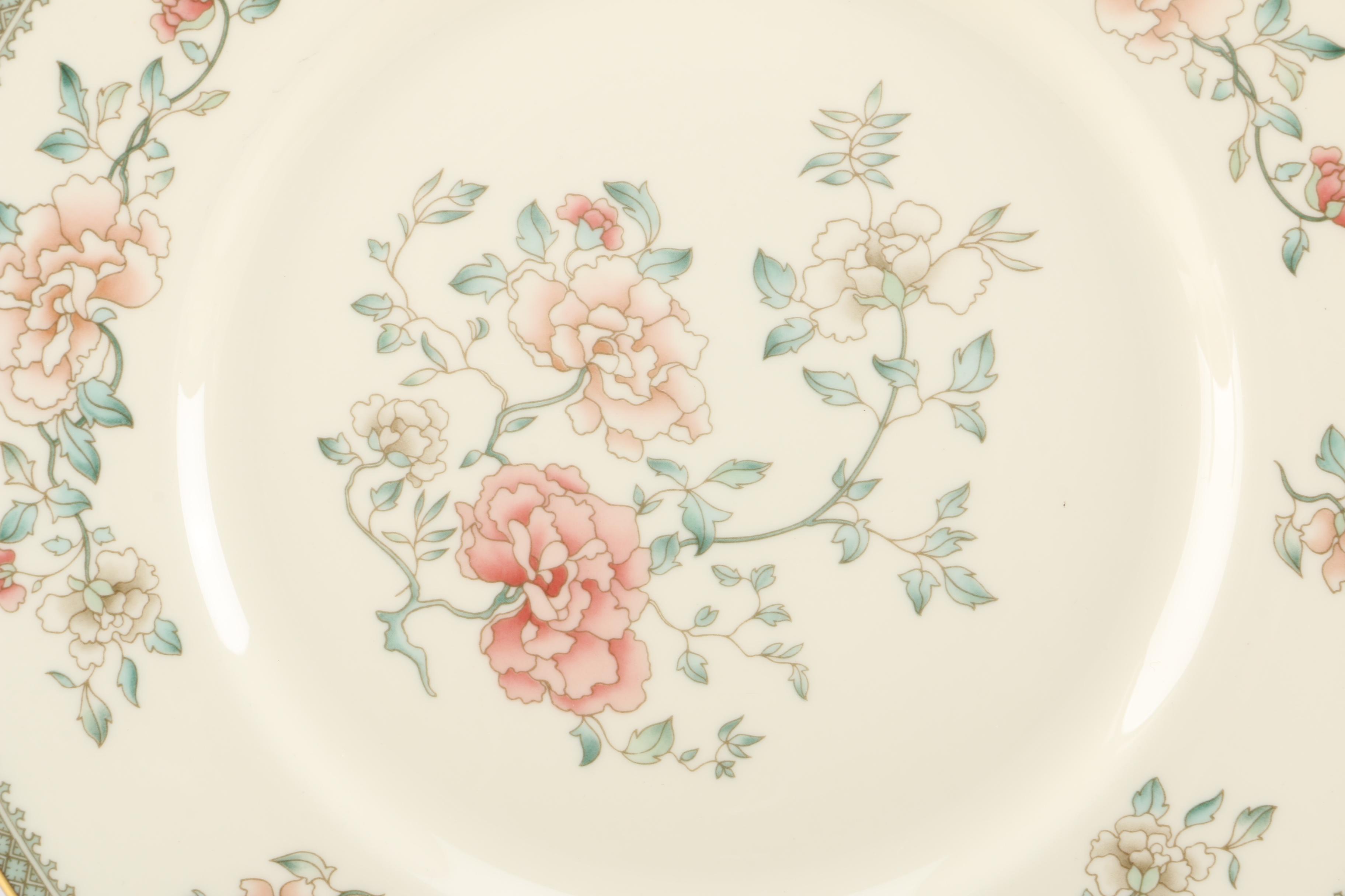 Minton "Jasmine" Bone China Set EBTH