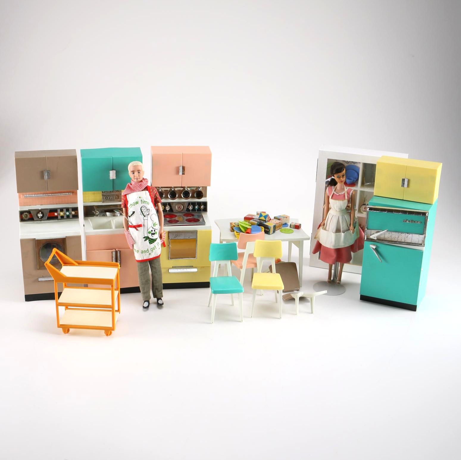 barbie dream kitchen 1964