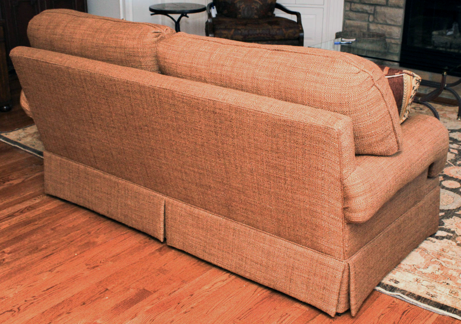 Traditional Taylor King Sofa EBTH