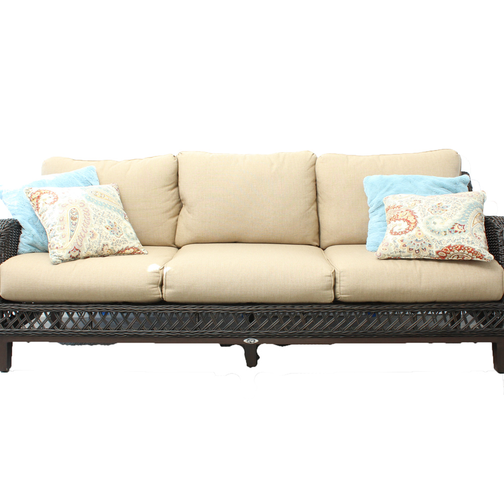 Hampton Bay "Woodbury" Wicker Patio Sofa EBTH