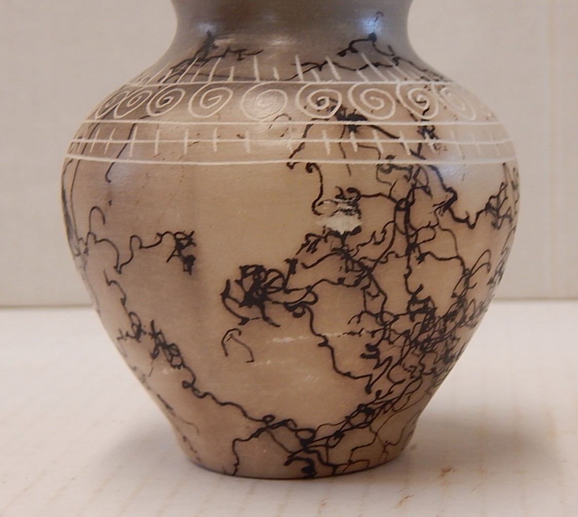 Download Navajo Signed Horse Hair Pottery | EBTH