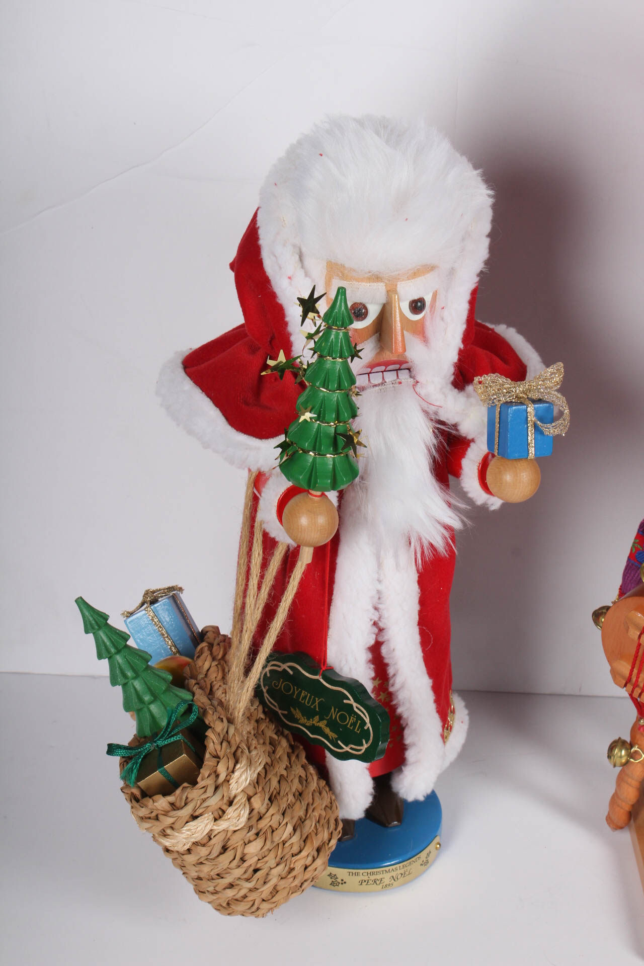 Steinbach Nutcrackers EBTH