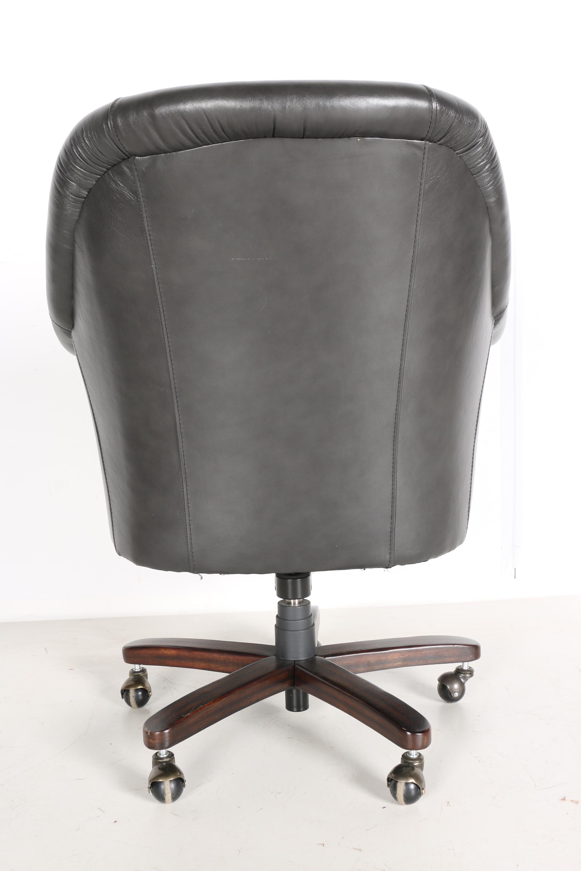 BradingtonYoung Leather Desk Chair EBTH