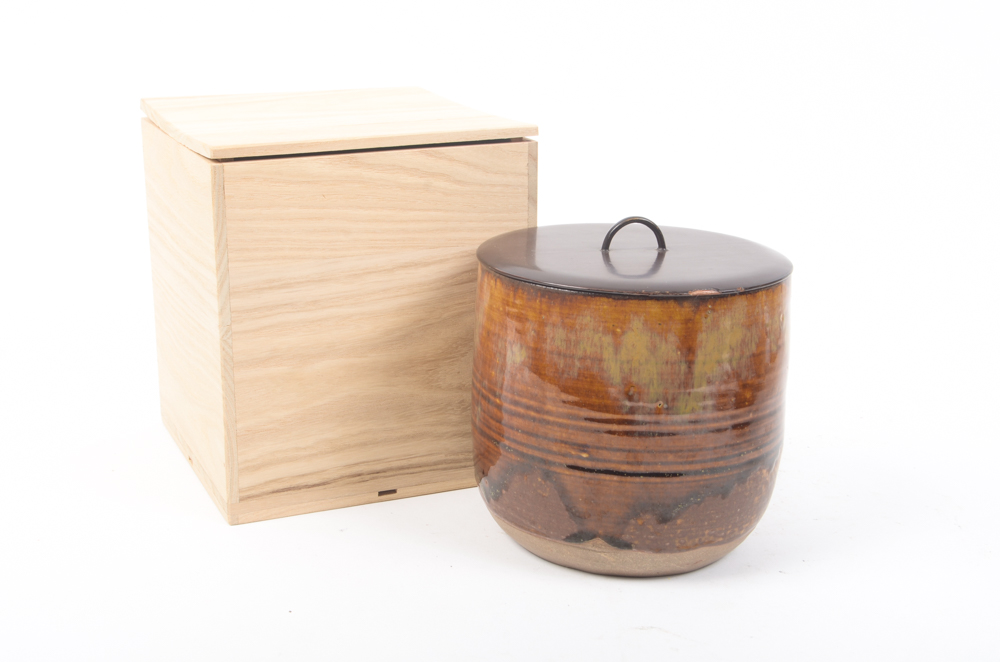 Pair of Japanese Mizusashi Tea Ceremony Vessels with Boxes EBTH