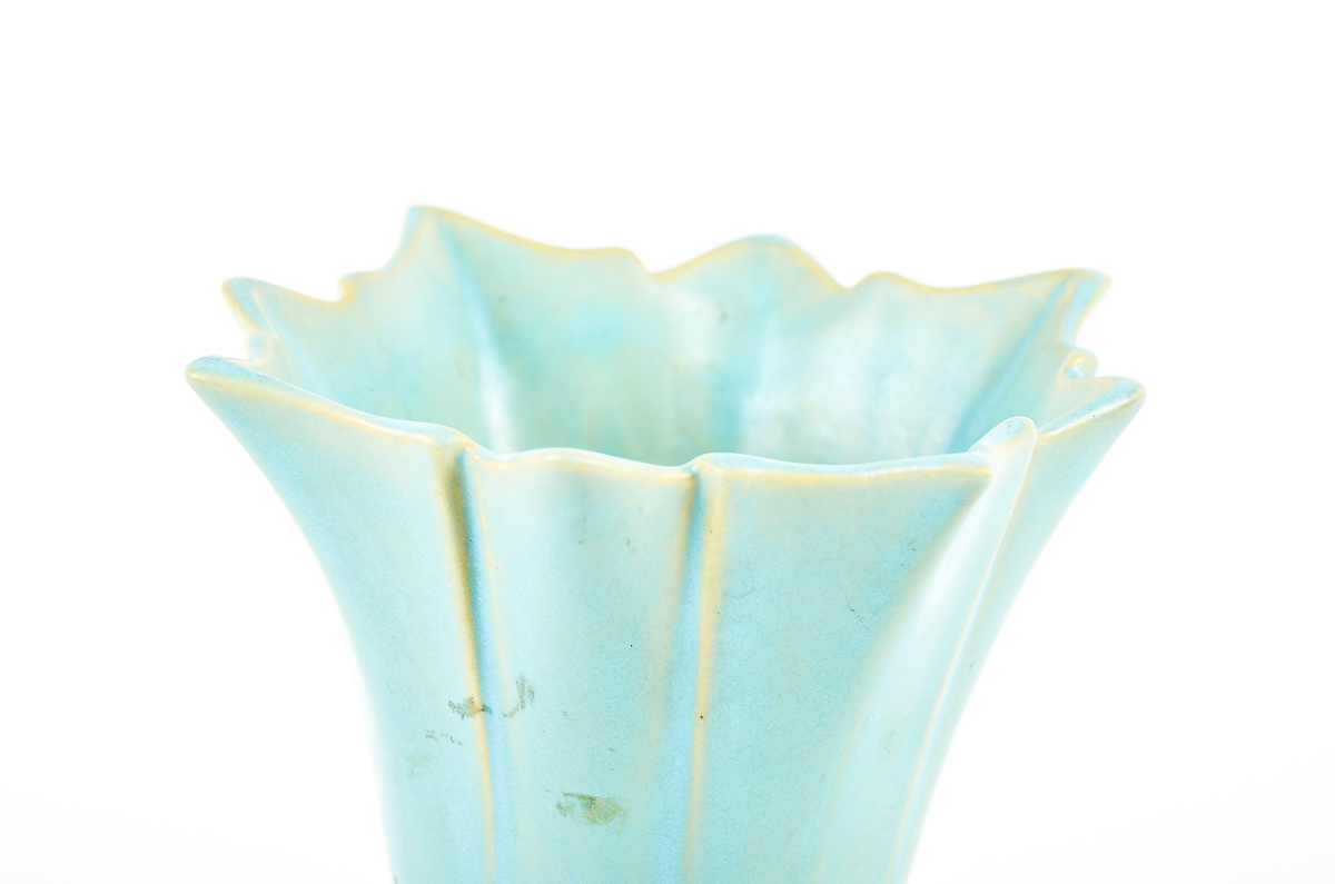 Roseville Pottery "Silhouette" Vase EBTH