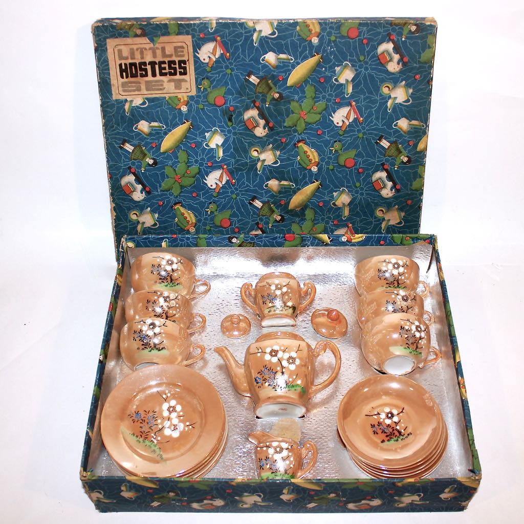Japanese "Little Hostess" Vintage Child's Tea Set EBTH