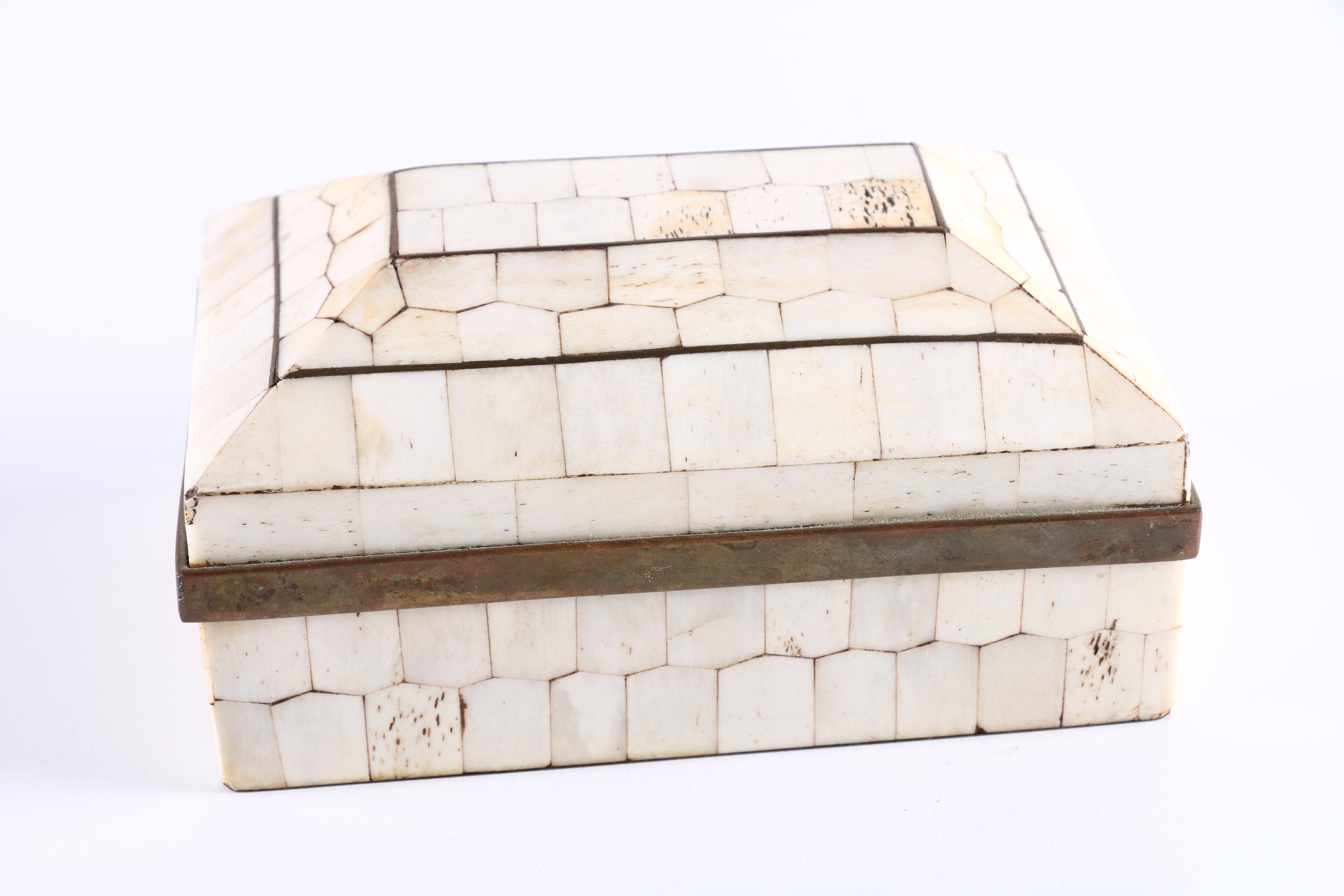 Ornate Jewelry Boxes EBTH