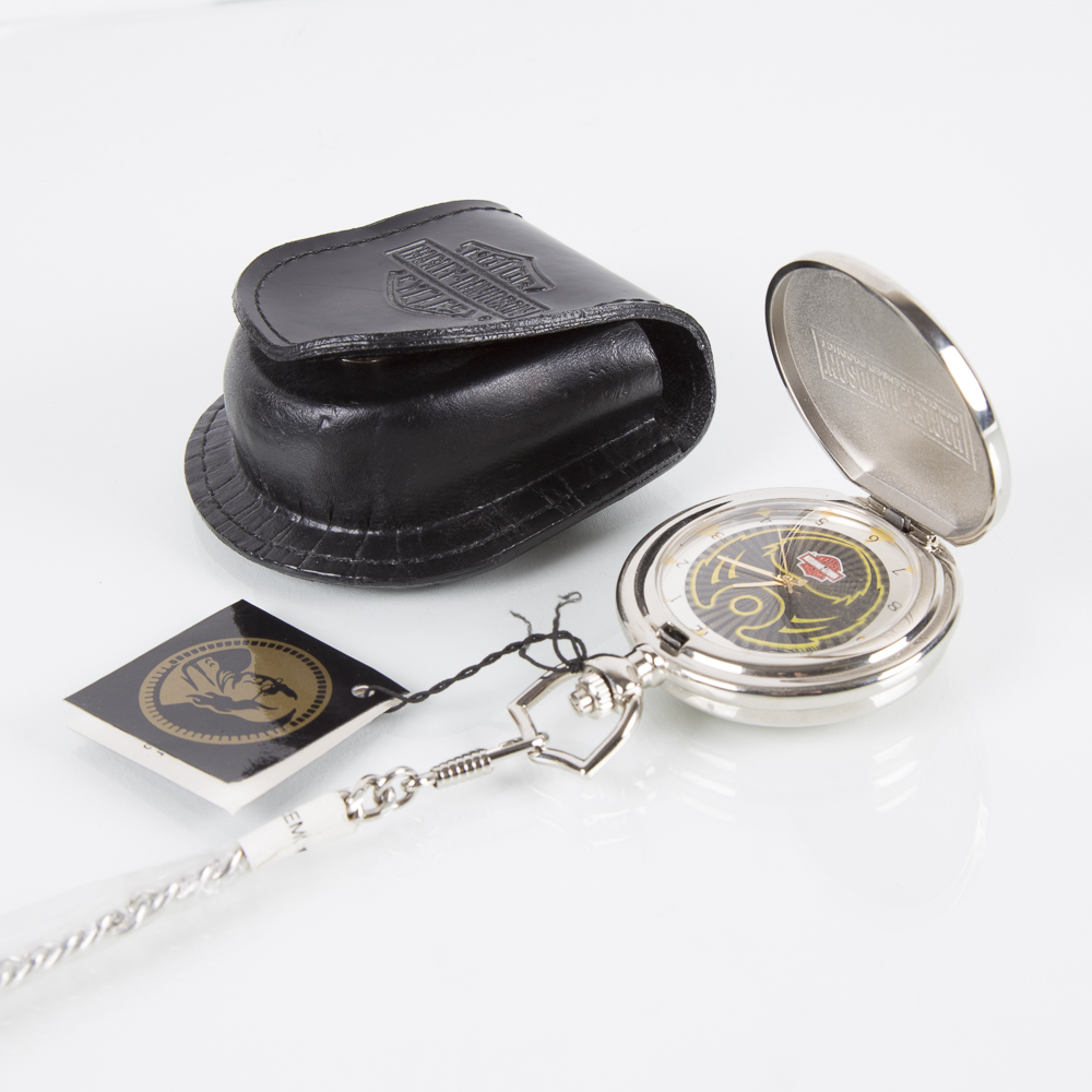 harley davidson pocket watch with leather case