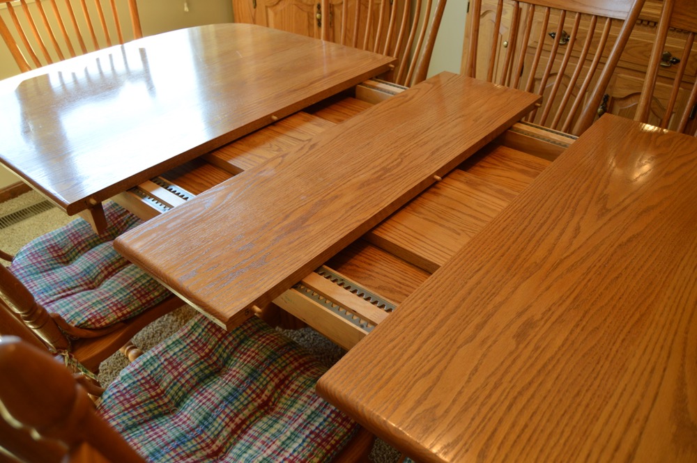 Amish Made Oak Dining Table With Eight Chairs EBTH   DSC 0205 