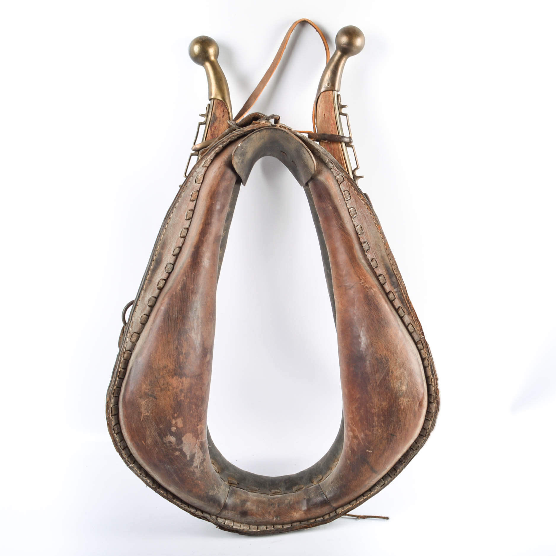 Vintage to Antique Horse Collar and Hames EBTH