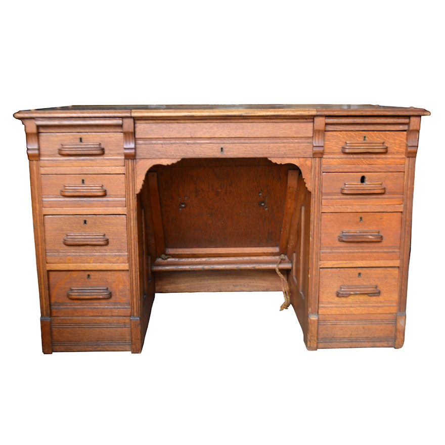 Antique Oak Teacher S Desk Ebth