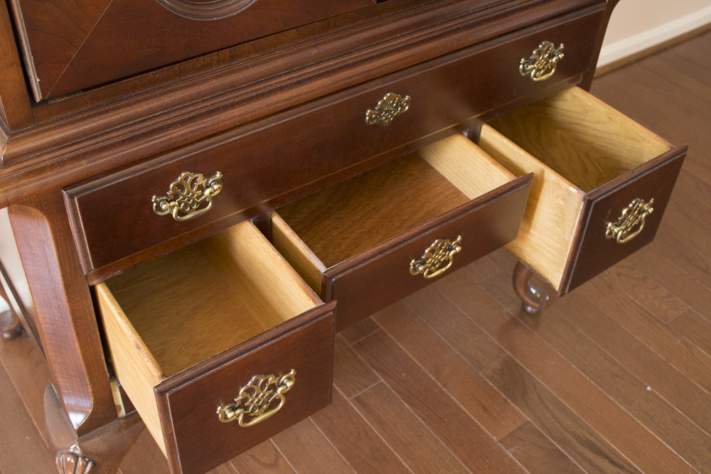 Queen Anne Style Entertainment Center EBTH